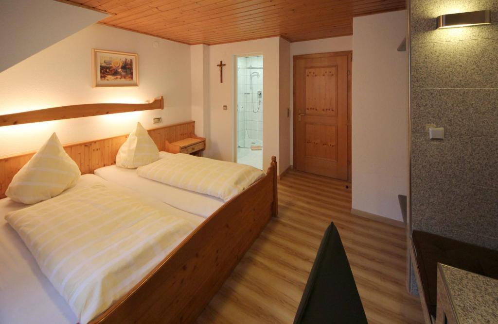 Hotel Krone Stuehlingen - Das Tor Zum Suedschwarzwald Екстериор снимка